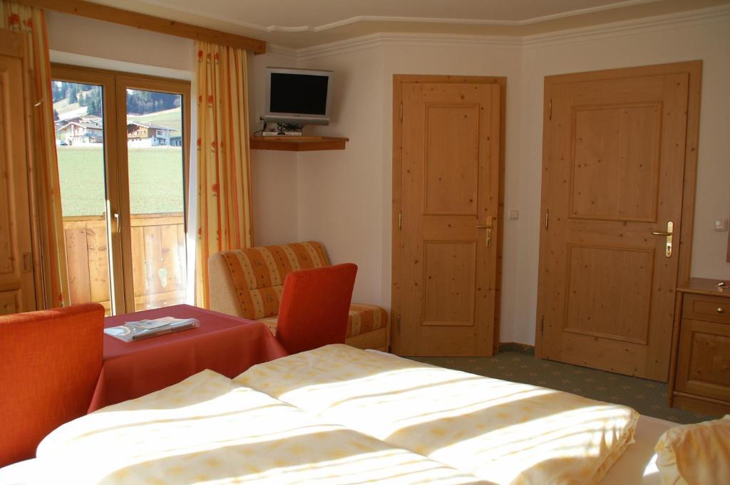 Pension Ederhof Γιόχμπεργκ Δωμάτιο φωτογραφία